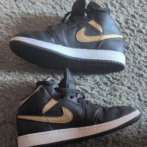 Jordan Kids Sneakers Black and White